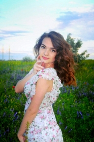 Tatyana from Nikolayev, 28 years, with hazel eyes, light brown hair, Christian, Student of University. #9