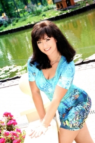 Marina from Kharkov, 43 years, with brown eyes, dark brown hair, Christian, business woman. #1