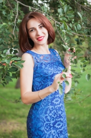 Evgenia from Kharkov, 41 years, with brown eyes, light brown hair, Christian, administrator. #7