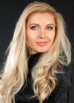 Violetta from Kharkov, 40 years, with blue eyes, blonde hair, Christian, Designer.