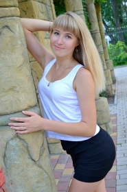 Alla from Kharkov, 26 years, with green eyes, blonde hair, Christian, meneger. #8