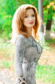 Oksana from Lugansk, 43 years, with grey eyes, light brown hair, Christian, professional masseuse. #5