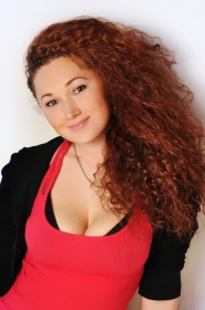 Vialetta from Kharkov, 36 years, with brown eyes, red hair, Christian, Manager. #3
