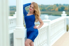 Vera from Kherson, 35 years, with grey eyes, blonde hair, Christian, journalist. #7