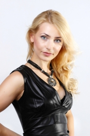 Elena from Kharkov, 44 years, with green eyes, blonde hair, Christian, stylist-hairdresser. #8