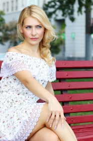 Elena from Kharkov, 44 years, with green eyes, blonde hair, Christian, stylist-hairdresser. #9