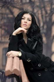 Svetlana from Lugansk, 35 years, with brown eyes, black hair, Christian, lawyer. #7