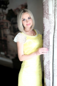 Olga from Lugansk, 40 years, with green eyes, blonde hair, Christian, teacher. #5