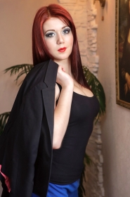 Ekaterina from Cherkassy, 26 years, with green eyes, red hair, Christian, Masseur. #8