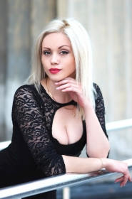 Anya from Lugansk, 36 years, with brown eyes, blonde hair, Christian, Manager. #6