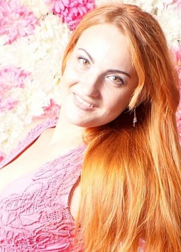 Irina from Odessa, 29 years, with brown eyes, red hair, Christian, Manager.