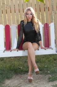 Elena from Odessa, 31 years, with blue eyes, blonde hair, Christian, Children psychologist. #7