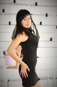 Irina from Nikolaev, 38 years, with green eyes, black hair, Christian, business lady. #2