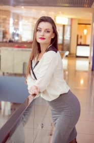 Daria from Poltava, 28 years, with green eyes, light brown hair, Christian, student. #3
