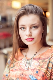 Daria from Poltava, 28 years, with green eyes, light brown hair, Christian, student. #6