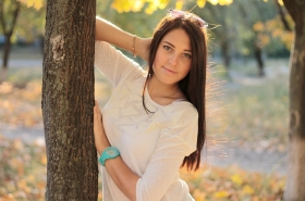 Anna from Odessa, 28 years, with brown eyes, dark brown hair, Christian, student. #10