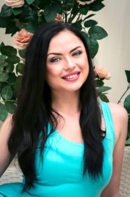 Alyona from Kharkov, 30 years, with green eyes, dark brown hair, Christian, student. #1