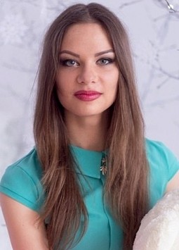 Natasha from Dnipro, 24 years, with grey eyes, dark brown hair, Christian, Doctor..