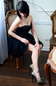 Tatyana from Nikolaev, 41 years, with brown eyes, black hair, Christian, Hairdresser. #6