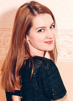 Julia from Cherkassy, 36 years, with blue eyes, light brown hair, Christian, interpretator.