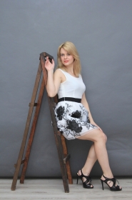 Lyudmila from Nikolaev, 41 years, with green eyes, blonde hair, other, housewife. #10