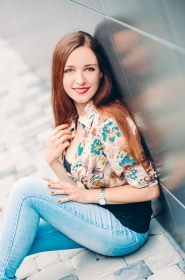 Anna from Cherkasy, 32 years, with green eyes, light brown hair, Christian, Teacher. #1