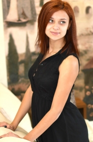 Svetlana from Lugansk, 29 years, with grey eyes, dark brown hair, Christian, baker. #3
