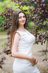 Inna from Novaya Odessa, 24 years, with brown eyes, dark brown hair. #9