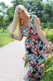 Nadiia from Kiev, 29 years, with green eyes, blonde hair, Christian, The stylist, visagiste. #22