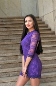 Elena from Dnipropetrovsk, 33 years, with black eyes, black hair, Christian, office manager. #4