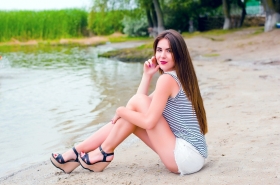 Olga from Kherson, 26 years, with hazel eyes, dark brown hair, Christian, Manicure Master. #3