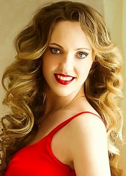 Anna from Kiev, 40 years, with blue eyes, blonde hair, Christian, model.