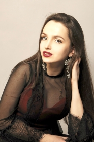 Galina from Kiev, 28 years, with hazel eyes, dark brown hair, Christian, Actress. #1