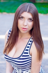 Marina from Lugansk, 29 years, with brown eyes, dark brown hair, Christian. #10