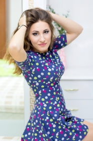 Elena from Melitopol, 27 years, with brown eyes, light brown hair, Christian, advertising. #9