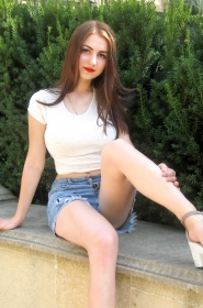 Olga from Kiev, 26 years, with brown eyes, light brown hair, Christian, Bank. #2