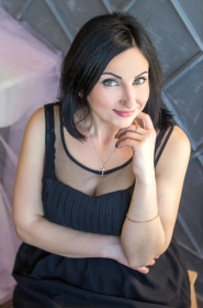 Oksana from Nikolaev, 41 years, with brown eyes, black hair, Christian, educator. #9