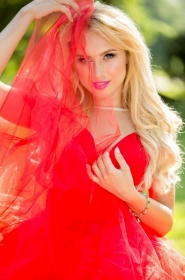 Elena from Kiev, 27 years, with blue eyes, blonde hair, Christian. #9