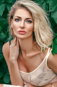 Olesya from Odessa, 39 years, with green eyes, blonde hair, Christian, sales manager. #5