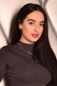 Anna from Kyiv, 26 years, with brown eyes, black hair, Christian, Psychologist. #1