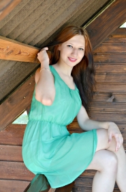 Elena from Cherkassy, 26 years, with green eyes, light brown hair, Christian. #4