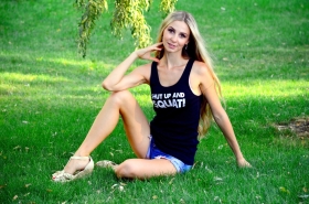 Marina from Dnepropetrovsk, 38 years, with hazel eyes, light brown hair, cosmetologist. #7