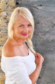 Liliya from Nikolaev, 46 years, with blue eyes, blonde hair, Christian, educator. #4
