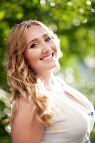 Anna from Nikolaev, 32 years, with green eyes, blonde hair, Christian, articles editor. #11