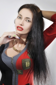 Tatyana from Kiev, 36 years, with hazel eyes, black hair, Christian, Hostess. #5