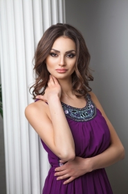 Alina from Kiev, 31 years, with brown eyes, dark brown hair, Christian, Manager. #10
