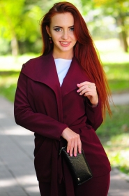 Liliya from Poltava, 29 years, with green eyes, red hair, Christian, dentist assistant. #29