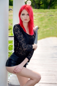 Aleksandra from Zaporozhye, 27 years, with green eyes, red hair, Christian, Hairdresser. #2