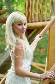 Julia from Melitopol, 32 years, with green eyes, blonde hair, Christian, Stylist. #2