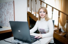 Julia from Dneprodzerzhinsk, 53 years, with grey eyes, light brown hair, Christian, economist. #13